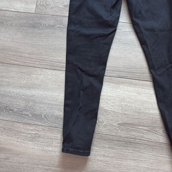 SM140 BDG high waisted cropped jeans - Picture 7 of 9